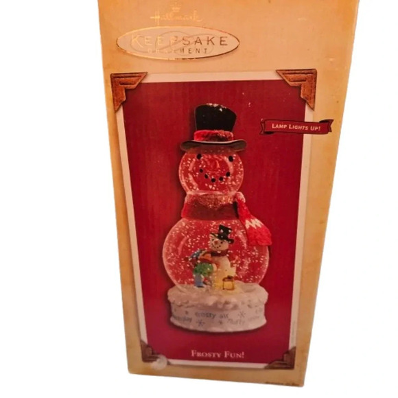 Frosty Fun 2004 Hallmark Keepsake in Original Box - Picture 6 of 9
